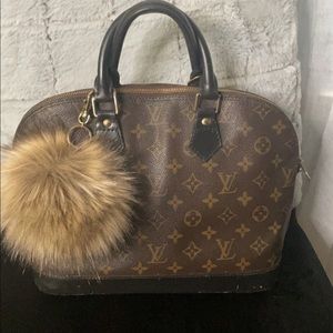 Louis Vuitton Alma